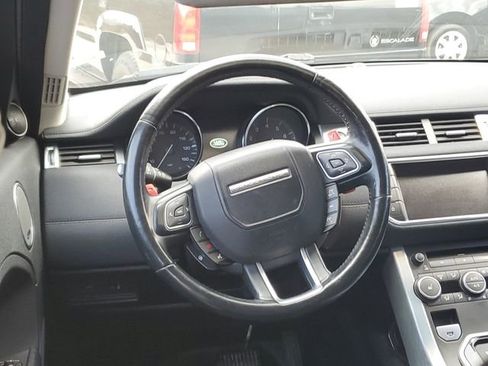 Used 2015 Land Rover Range Rover Evoque Pure Plus image 11