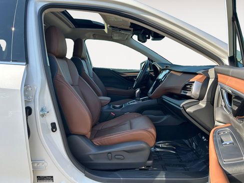 Used 2025 Subaru Outback Touring XT w/ Popular Package #2 image 10