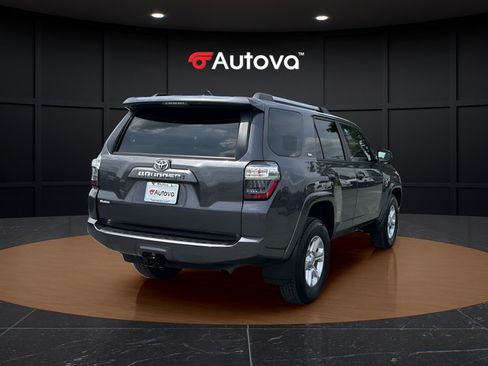 Used 2023 Toyota 4Runner SR5 Premium w/ Moonroof Package AWD/4WD image 5
