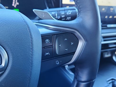 Used 2024 Lexus RX 350 w/ Convenience Package image 18