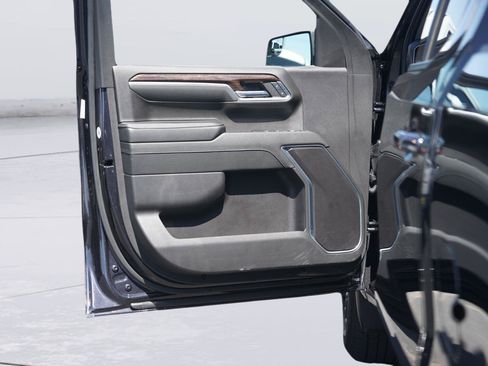 Used 2024 GMC Sierra 1500 Elevation RWD image 30
