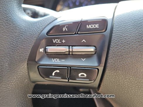 Used 2020 Hyundai Elantra SEL w/ Cargo Package (C1) FWD image 12