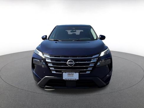 Used 2025 Nissan Rogue SV FWD image 4