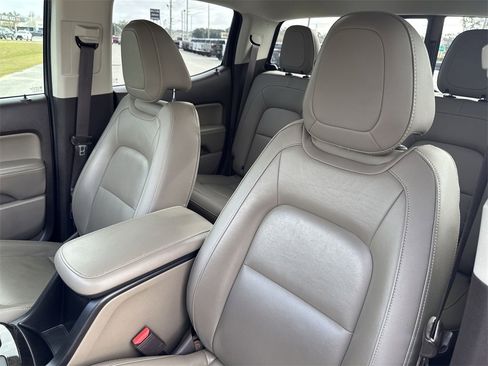 Used 2017 GMC Canyon SLT w/ Driver Alert Package image 23