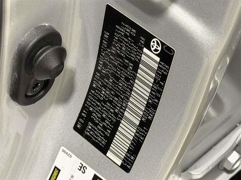 Used 2024 Toyota Corolla LE image 11