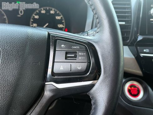 Certified 2025 Honda Odyssey EX-L image 17