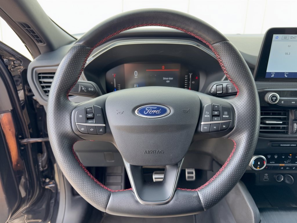 Used 2024 Ford Escape ST-Line AWD/4WD image 10