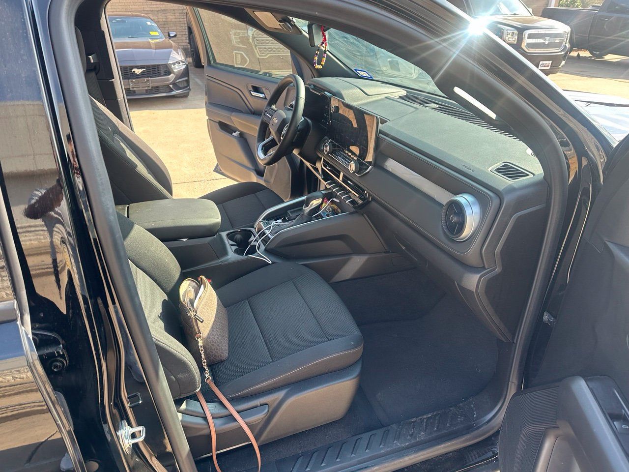 Used 2026 Chevrolet Colorado LT w/ Advanced Trailering Package RWD image 8