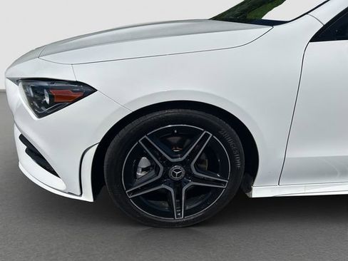 Used 2022 Mercedes-Benz CLA 250 4MATIC image 22