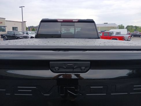 Used 2022 Chevrolet Silverado 2500 LTZ w/ LTZ Plus Package AWD/4WD image 30