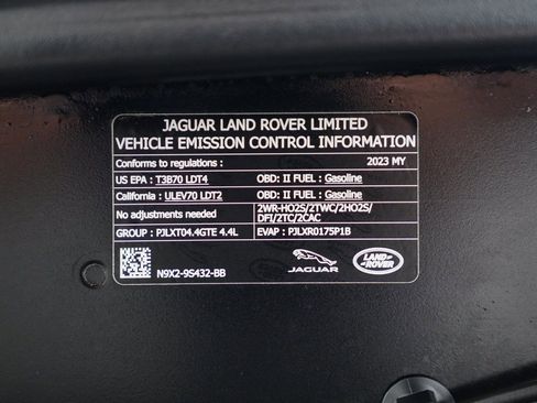 Used 2023 Land Rover Range Rover SE image 33