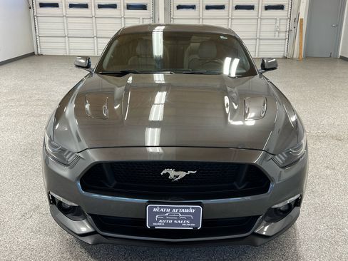 Used 2016 Ford Mustang GT Premium image 7