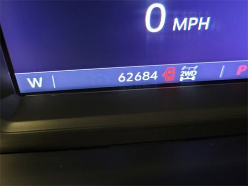 Used 2021 GMC Sierra 1500 SLT image 12