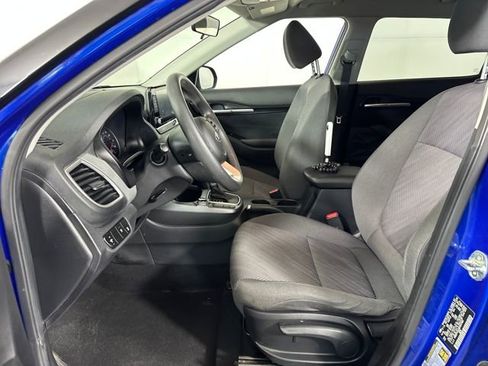 Used 2021 Kia Seltos LX image 11