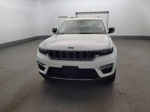 Used 2022 Jeep Grand Cherokee Limited 4xe w/ Luxury Tech Group II AWD/4WD image 15