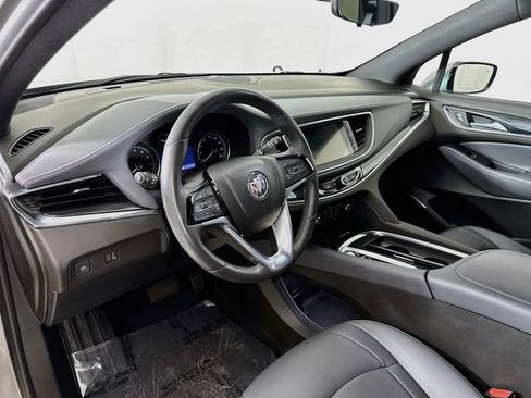 Used 2024 Buick Enclave Essence w/ Technology Package FWD image 9