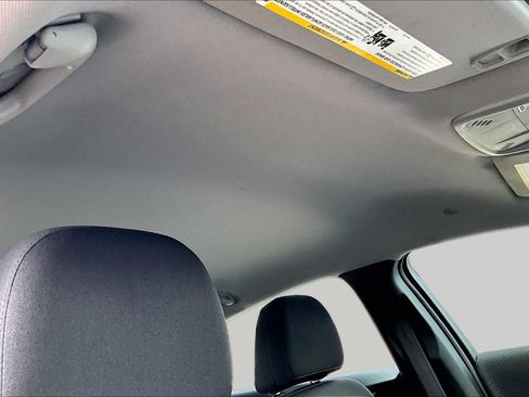 Used 2024 Chevrolet Malibu LT FWD image 14
