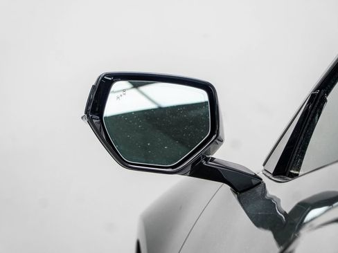 Used 2023 Chevrolet Corvette Stingray Preferred Cpe w/ Z51 Performance Package image 17