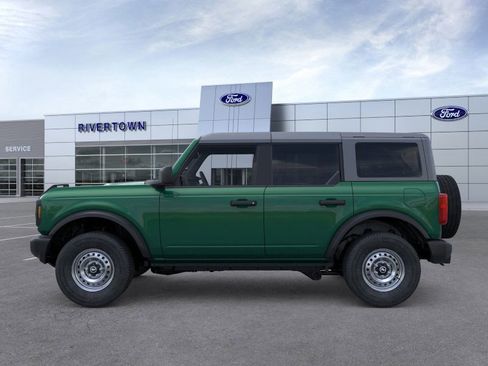 New 2025 Ford Bronco 4-Door image 28