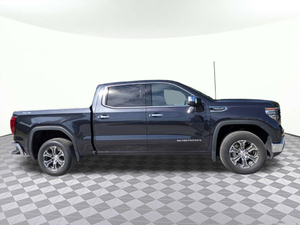Used 2025 GMC Sierra 1500 SLT AWD/4WD image 2