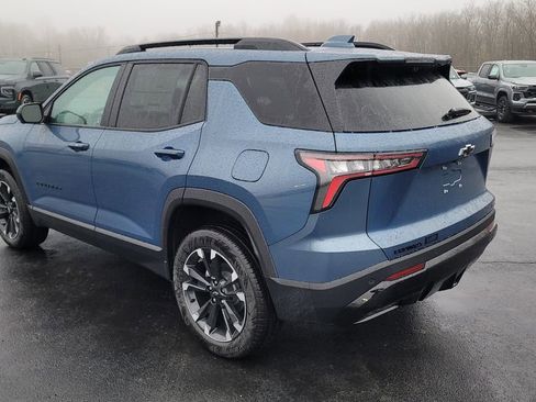 New 2026 Chevrolet Equinox RS w/ Convenience Package III FWD image 9