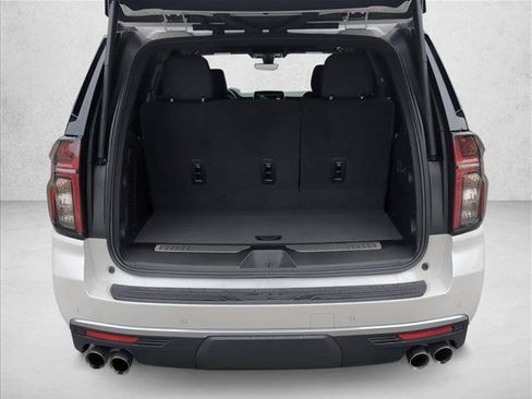 Used 2022 Chevrolet Tahoe High Country AWD/4WD image 7