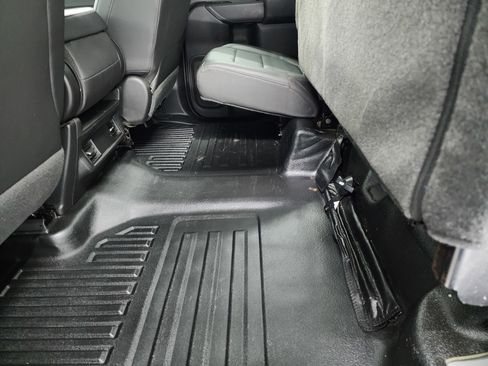 Used 2022 GMC Sierra 2500 Pro w/ Convenience Package image 34