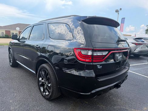 Used 2023 Dodge Durango R/T RWD image 7
