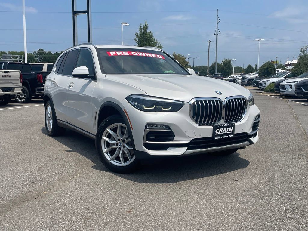Used 2021 BMW X5 xDrive40i AWD/4WD image 2