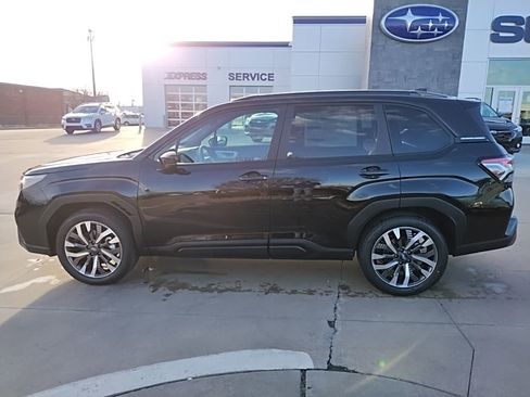 Used 2026 Subaru Forester Touring AWD/4WD image 11