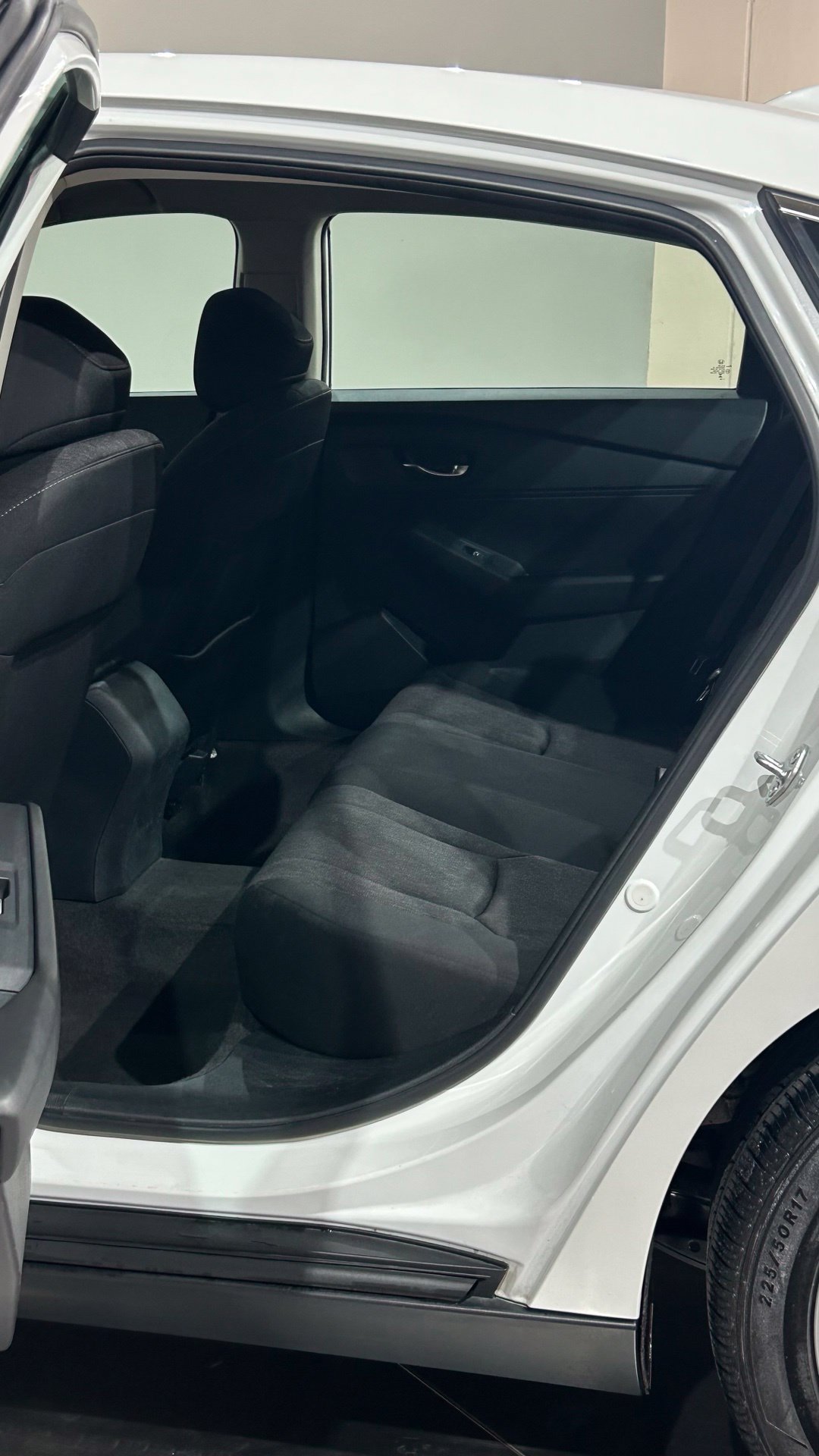 Used 2023 Honda Accord LX image 38