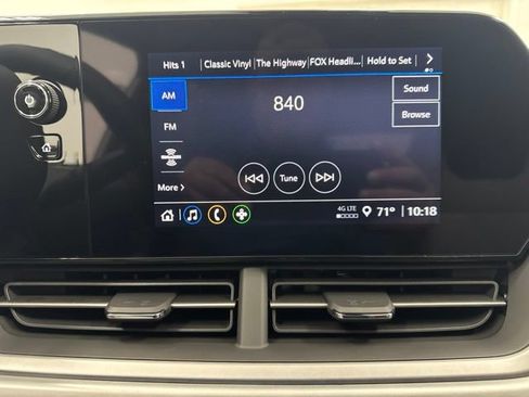 New 2026 Chevrolet Trax RS w/ Sunroof Package FWD image 14