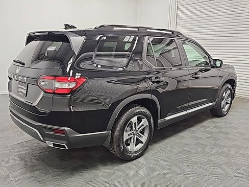 New 2026 Honda Pilot EX-L image 8