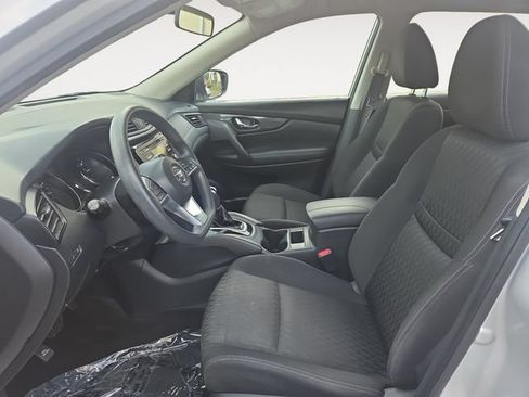 Used 2017 Nissan Rogue S FWD image 9