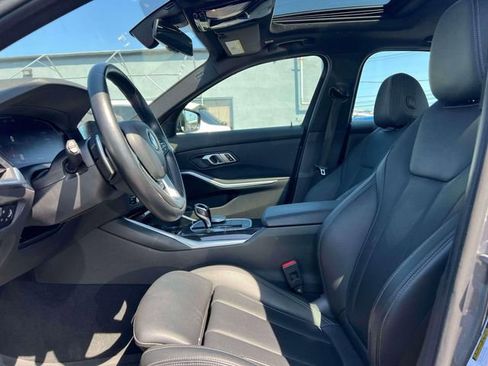 Used 2022 BMW 330i xDrive Sedan w/ Premium Package 2 image 22