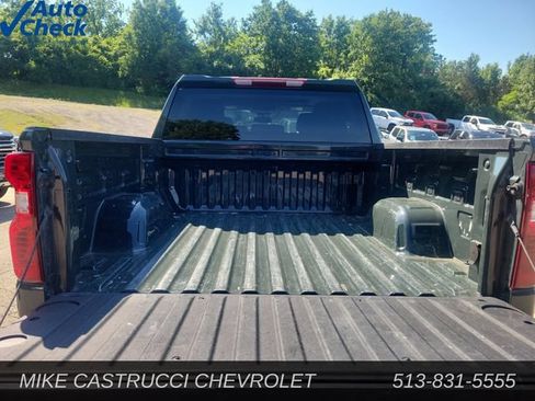 Used 2025 Chevrolet Silverado 1500 LT AWD/4WD image 28