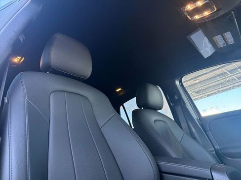 Used 2025 Mercedes-Benz GLA 250 4MATIC image 21