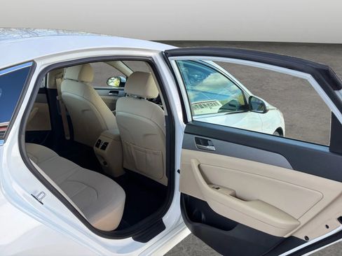 Used 2019 Hyundai Sonata SEL image 15