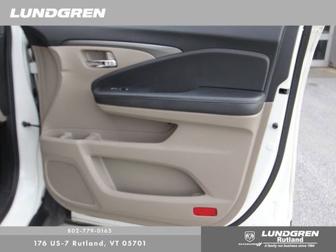 Used 2019 Honda Pilot EX-L image 19