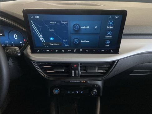 New 2025 Ford Escape SE w/ PHEV Premium Package FWD image 9