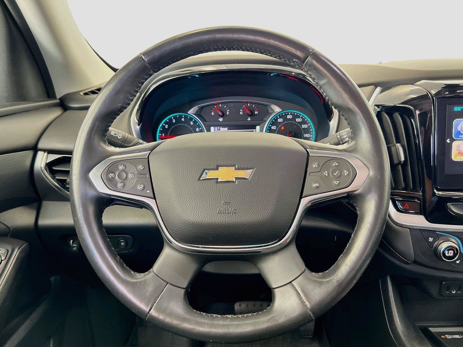 Used 2018 Chevrolet Traverse Premier AWD/4WD image 17