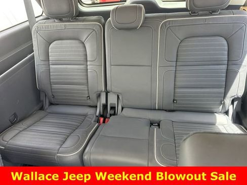 Used 2020 Lincoln Navigator L Black Label w/ Cargo Convenience Package AWD/4WD image 18