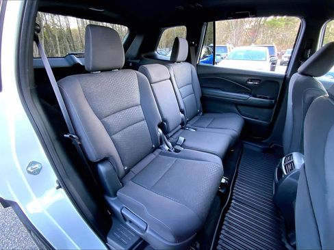 Used 2021 Honda Passport Sport image 20