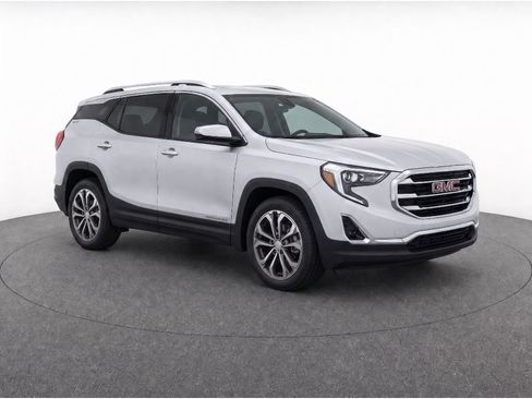 Used 2019 GMC Terrain SLT w/ Preferred Package FWD image 2