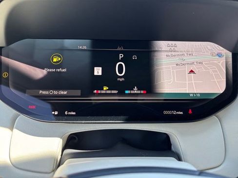 New 2026 Land Rover Range Rover Long Wheelbase SE image 16