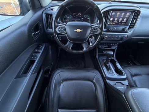 Used 2021 Chevrolet Colorado Z71 w/ Safety Package image 12
