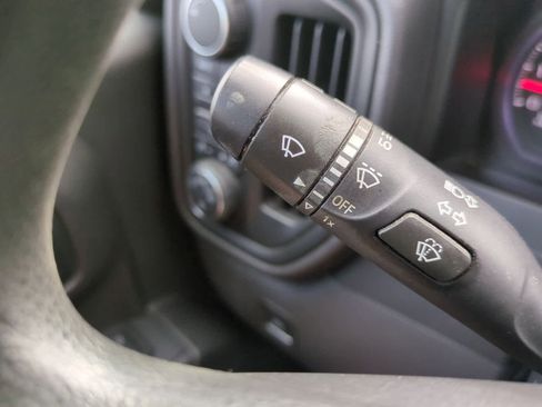 Used 2019 Chevrolet Silverado 1500 Custom w/ Custom Value Package image 24