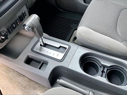 Used 2017 Nissan Frontier SV w/ SV Value Truck Package image 17