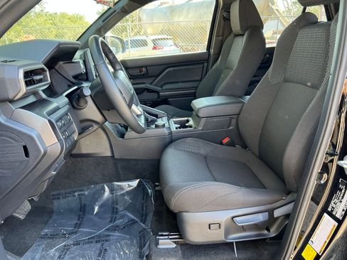 Used 2025 Toyota 4Runner SR5 image 21