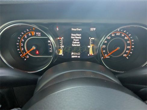 Used 2022 Jeep Gladiator Willys image 27